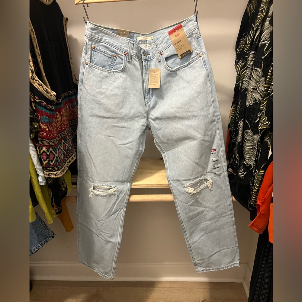 Low pro straight Levis